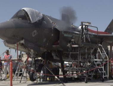 Βίντεο: Το κανόνι 25mm GAU-22/A του F-35A σε δράση